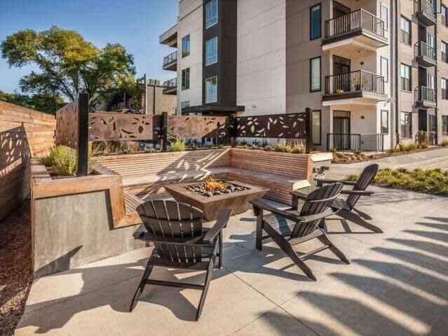 Cozysuites Spacious 2Br Next To Whole Foods Indianapolis Exterior foto
